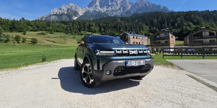Auto Klub – 4X4 pustolovina: Ovog ljeta odvezli smo se Dacijom Duster u Dolomite i potražili spas od toplotnog udara