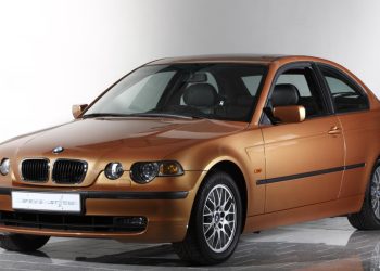 Auto Klub – Bez volana, papučica gasa i kočnice: Ovo je najluđi BMW u povijesti