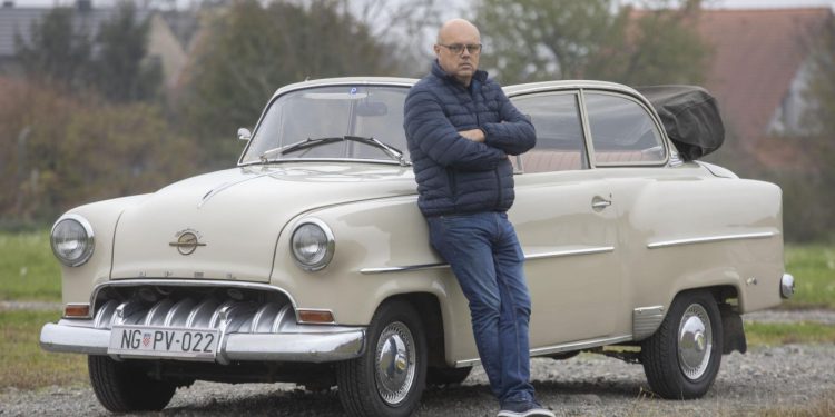 Auto Klub – Domaći rijetki Opel Olympia većinu vremena provodi parkiran u Muzeju prometa i tehnike u Novoj Gradiški