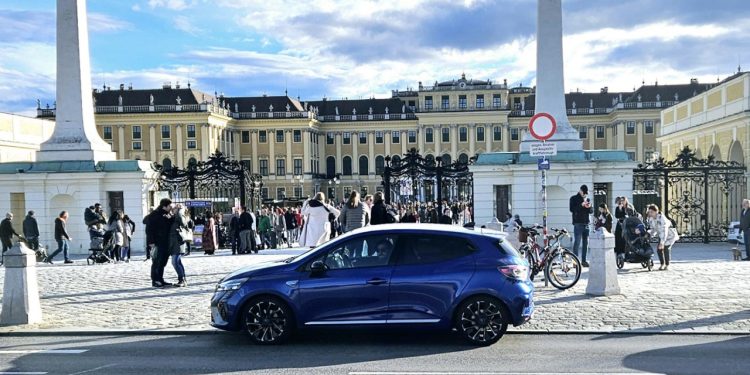 Auto Klub – Iz Zagreba do Beča hibridnim Renault Clijom: Prijestolnica Austrije oduševljava na svakom koraku