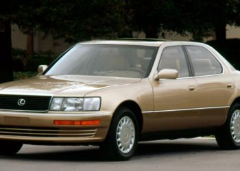 Auto Klub – Japanski ‘Genscher’ s ‘čarobnim ovjesom’ je mogao ‘ploviti’ preko neravnina, a razvio ga je proizvođač audio sustava