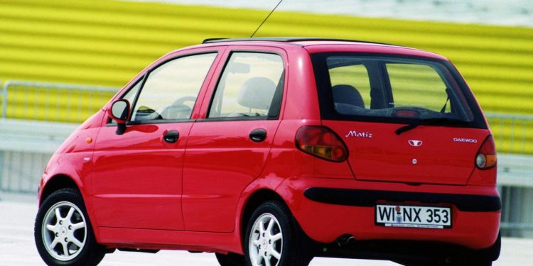 Auto Klub – Maleni Daewoo Matiz s V6 motorom je ultimativni sleeper: Tko ga se samo usudi ‘stisnuti do kraja’?