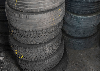 Auto Klub – Možete li kupnjom rabljenih guma, što je rizik, profitirati i voziti sigurno? Ako o tome razmišljate provjeriti ovo