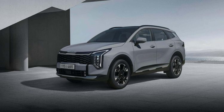 Auto Klub – Oštriji dizajn i nova tehnologija: Ovo je obnovljena Kia Sportage