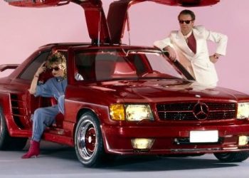 Auto Klub – Parada preširokih blatobrana, debelih guma i kiča: Tako je izgledala ekstremna tuning moda 1980-ih