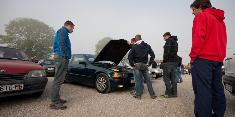 Auto Klub – Prolaze tjedni i mjeseci, a još niste pronašli kupca za svoj rabljeni auto? Evo što radite pogrešno