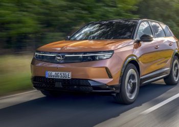 Auto Klub – Sjeli smo za upravljač najmodernijeg Opela: Novi Grandland uskoro stiže u Hrvatsku, imamo sve detalje