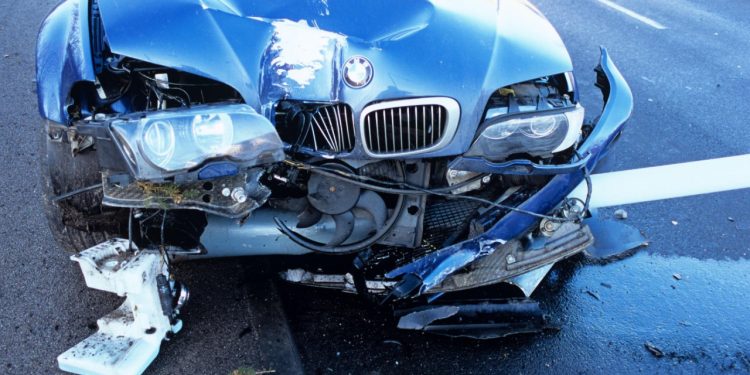 Auto Klub – Udario ga auto pa pao u komu i izgubio pamćenje: ‘Probudio sam se u 1980. godini’