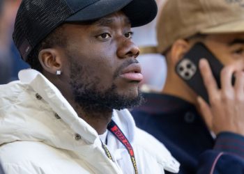 Bayern München, Davies je prestao voziti svoj Lamborghini: bio je pijan