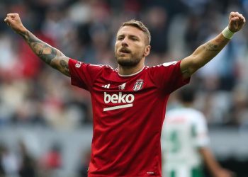 Butik, gol i kebab, život Immobilea u Istanbulu