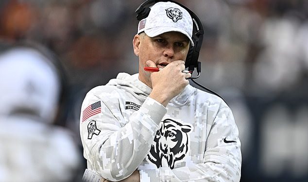 Chicago Bearsi otpuštaju ofenzivnog koordinatora Shanea Waldrona u pokušaju da im spase sezonu