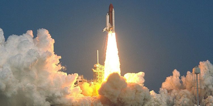 Cijena Bitcoina (BTC) skočila je na 90.000 USD na Coinbaseu dok je kripto rast uzdrmao trgovce s polugom