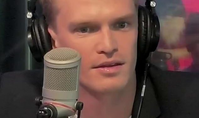 Cody Simpson otkriva vrlo iznenađujuću stvar koja ga je držala na zemlji dok se borio sa slavom – i hoće li se ikada vratiti natjecateljskom plivanju