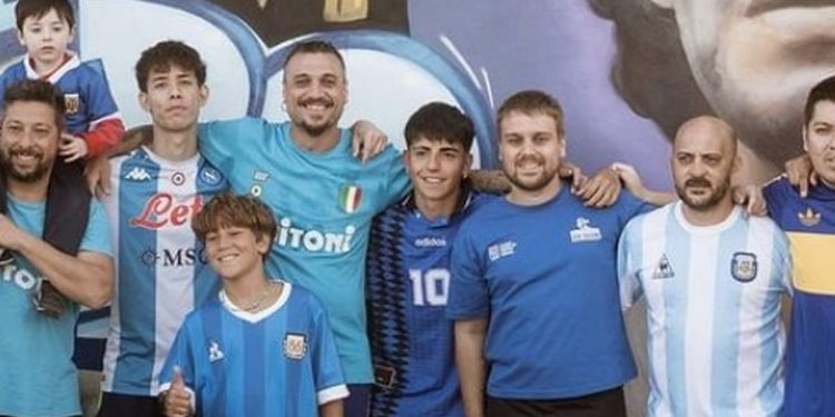 Daniel Osvaldo, posebna utakmica u Villi Fiorito u znak sjećanja na Maradonu