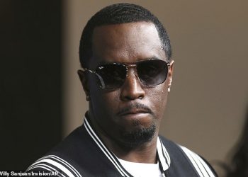 Diddy se prvi put nakon uhićenja čuo zatvorski poziv kako mu djeca zovu da mu čestitaju rođendan
