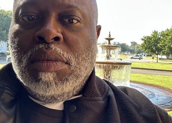 Diddy svjedok Courtney Burgess uzvraća paljbu svojim sinovima usred pravne bitke oko prava na navodni dnevnik Kim Porter