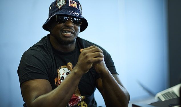 Dillian Whyte razmišlja o tome treba li se Anthony Joshua povući nakon poraza od Daniela Duboisa i objašnjava zašto se velike borbe ne događaju uvijek u teškoj kategoriji