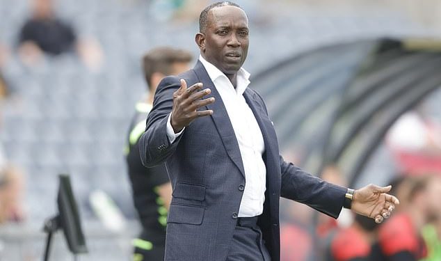 Dwight Yorke KONAČNO dobiva novi menadžerski posao – nakon što je legenda Man Uniteda opetovano napadala nedostatak prilika koje su mu bile na raspolaganju