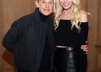 Ellen DeGeneres i Portia de Rossi sele se u ENGLESKU nakon Trumpove pobjede jer su postale najnovije zvijezde koje su pobjegle iz SAD-a