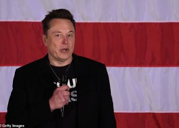 Elon Musk i bivši Grimes započinju istraživanje nekonvencionalnog obiteljskog uređenja