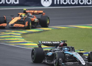 F1 – Velika nagrada Brazila UŽIVO: Ažuriranja krug po krug dok Lando Norris izgleda odustaje od Maxa Verstappena