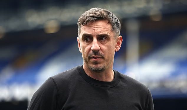 Gary Neville se ispričava nakon što je označio Marcusa Rashforda i Casemira ‘neprofesionalnima’ zbog američkog jet-settinga tijekom reprezentativne pauze