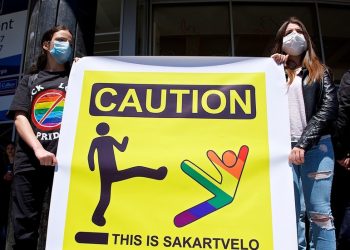 Gruzija obećava da neće odustati od LGBT zakona — RT World News