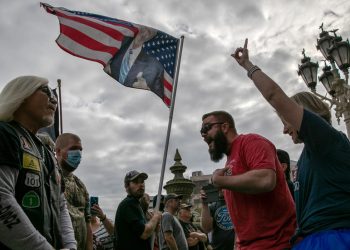 Hoće li predstojeći izbori napraviti ili slomiti Ameriku? — RT Svjetske vijesti