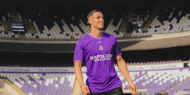 Intervju s Jan-Carlom Šimićem: “Milane, zbogom bez žaljenja”