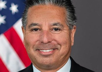 Još jedan američki SEC demokrat koji je odustao, ostavljajući republikancima vođenje agencije do veljače