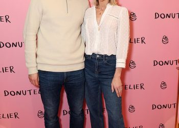 Kate Lawler i njezin suprug Martin Bojtos nose traper iste boje dok prisustvuju otvaranju nove trgovine – tjednima nakon što je pobjednik Big Brothera priznao da je spavao s ‘više od 50 ljudi’ prije vjenčanja