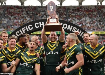 Klokani su preživjeli kasni strah u Tongi dok je Tom Dearden vodio Australiju do finala Pacific Cupa 20-14.