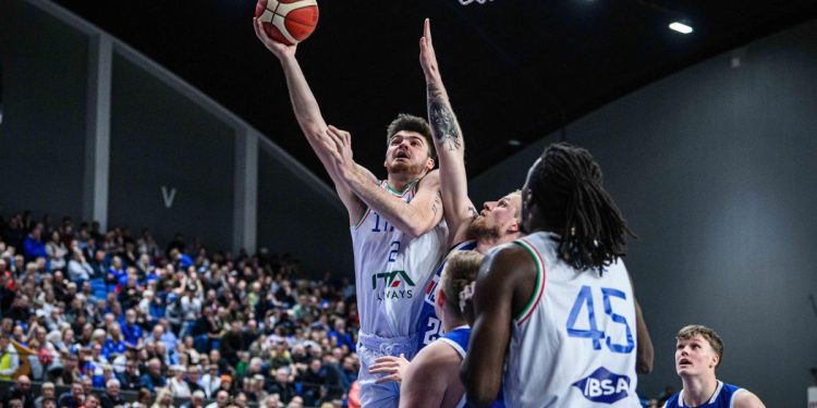 Košarka, Italija odronila Island: Azzurri će igrati Europsko prvenstvo u Reggio Emiliji