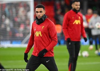 Liverpoolova zvijezda Trent Alexander-Arnold prošao je spreman za start protiv Man Cityja, ali Arne Slot nije siguran u vezi obrambenog dvojca koji je zablistao u pobjedi nad Real Madridom