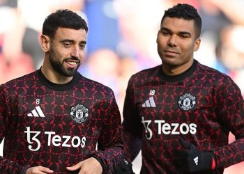 Man United protiv Leicestera – Premier liga: rezultati uživo, vijesti o momčadi i novosti dok Ruud van Nistelrooy preuzima vođenje finalne utakmice plus najnovije informacije iz Nottingham Foresta protiv Newcastlea i Tottenhama protiv Ipswicha