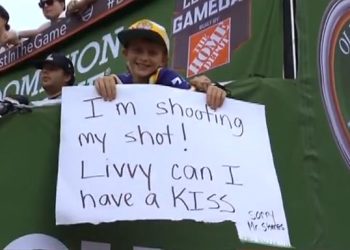 Mladi obožavatelj LSU-a napravio je hrabar potez protiv Olivije Dunne s virusnim znakom