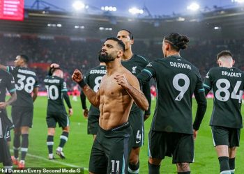 Mohamed Salah otkriva svoje ‘razočaranje’ što nije primio nijednu ponudu za ostanak u Liverpoolu i ‘više je IZLAZI nego unutra’ u velikoj bombi – njegov ugovor istječe na kraju sezone