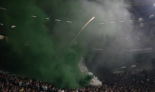 Navijači Sportinga iz Lisabona izazvali su kaos vatrometom tijekom Arsenalove utakmice u Ligi prvaka – dok su eksplodirali iznad šesnaesterca Davida Raye