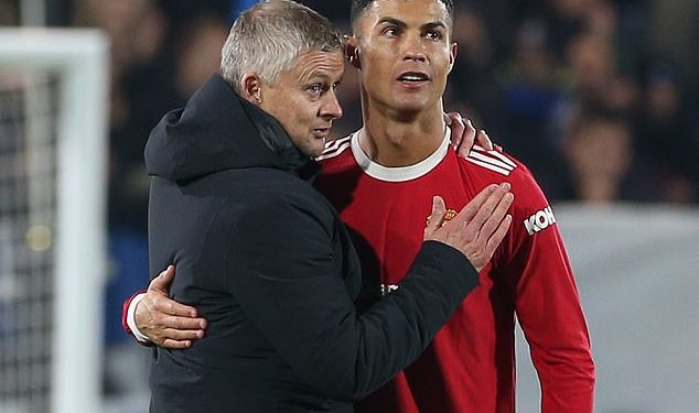 Ole Gunnar Solskjaer ime je jedne osobe u Man Unitedu koja je izrazila zabrinutost oko ponovnog potpisivanja Cristiana Ronalda… budući da sada priznaje da je bio ‘pogrešan izbor’ vratiti ga