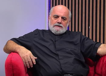 Pater Ike se pojavio u javnosti i zagrmio: ‘Govorio sam istinu i bio politički nepodoban’