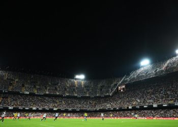 Potop Valencije, igrano u Španjolskoj. Pobuna protiv La Lige