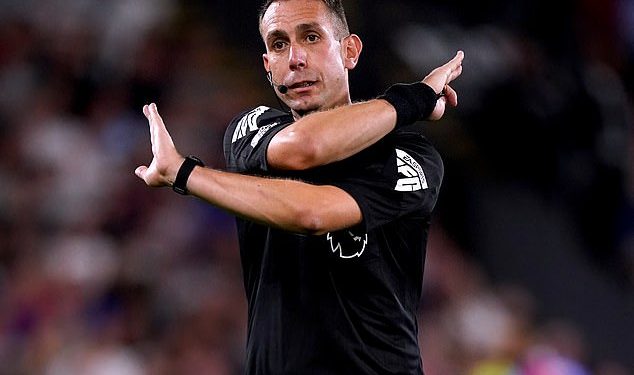 Šefovi sudaca objavili novosti o Davidu Cooteu nakon što je suspendiran jer je bivšeg trenera Liverpoola Jurgena Kloppa na video snimci nazvao ‘njemačkim kurcem’