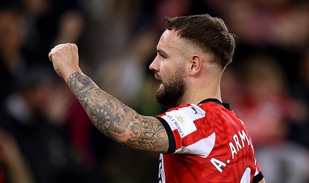 Southampton 1-0 Everton: Adam Armstrong je zabio kasni pobjednički pogodak i donio Svetcima njihovu prvu pobjedu u sezoni – nakon što je VAR isključio Beto izjednačujući pogodak