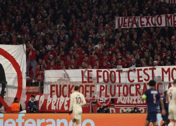 Sportske novosti – Navijači Bayerna na Ligi prvaka žestoko izvrijeđali moćnika: ‘Nogomet je tvoj? Odj***, bogatašu’