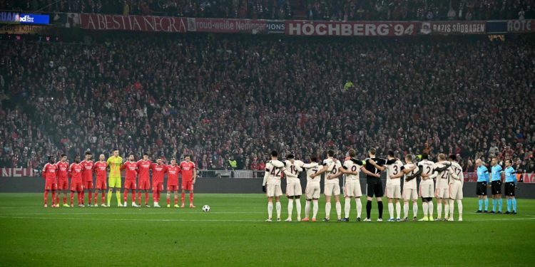 Sportske novosti – Stigle nove vijesti o šokantnoj smrti na Ligi prvaka, na utakmici Bayerna preminuo bivši izbornik