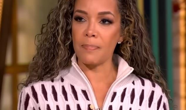 Sunny Hostin koju podržavaju šefovi The Viewa unatoč bijesu zbog tvrdnji o ‘neobrazovanim bijelim ženama’