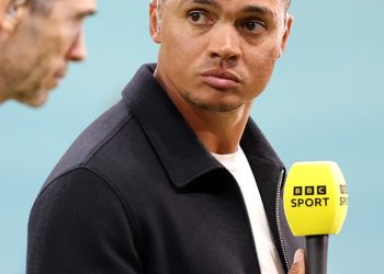 Supruga Jermainea Jenasa govori o ‘nevjerojatno teškim’ nekoliko mjeseci od otpuštanja BBC-jeve zvijezde zbog sexting skandala i kaže da su njihova djeca bila njezin fokus