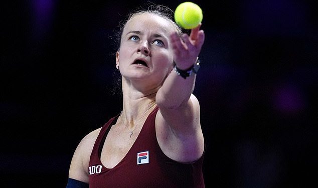 Teniska zvijezda Barbora Krejcikova žestoko je kritikovala komentatora koji je dao šokantne primjedbe o jednom dijelu njezina tijela – dok se on puzeći ispričava