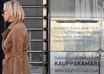Uništeno finsko veleposlanstvo u Moskvi — RT World News