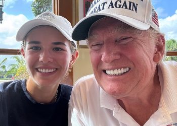 Unuka Donalda Trumpa Kai, 17, zapanjila je novoizabranog predsjednika impresivnim golfskim vještinama na svom terenu u New Jerseyju